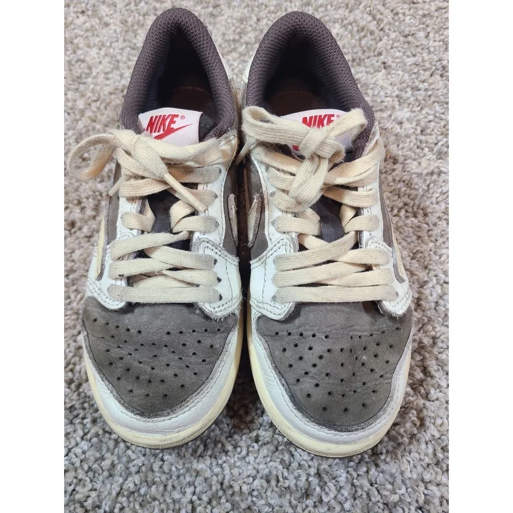 Jordan x Travis Scott Air Jordan 1 Retro Low OG 